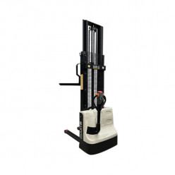 Самоходный электроштабелер PROLIFT M2 SDR 1530-S Самоходный электроштабелер PROLIFT M2 SDR 1530-S